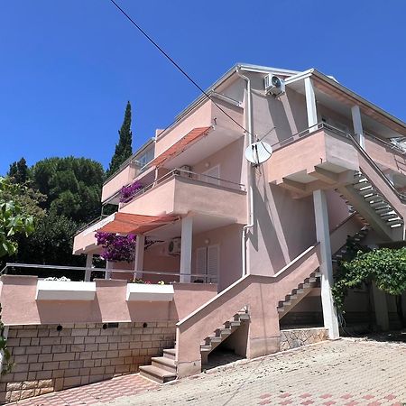Apartmani Katica Новалья Экстерьер фото