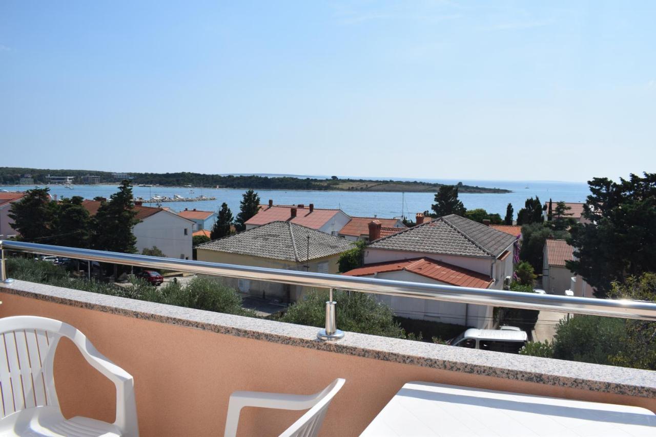 Apartmani Katica Новалья Экстерьер фото