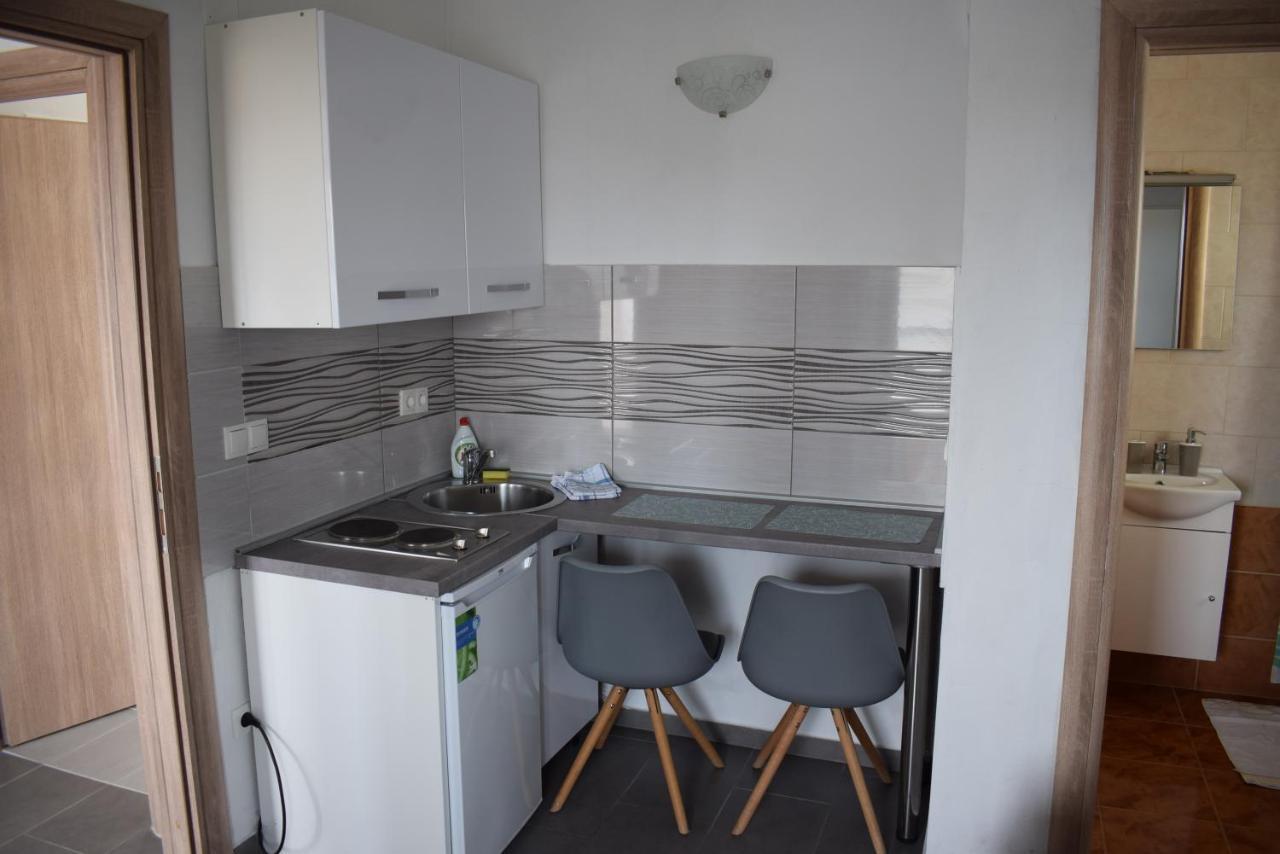 Apartmani Katica Новалья Экстерьер фото