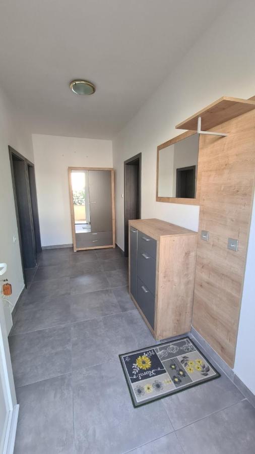 Apartmani Katica Новалья Экстерьер фото