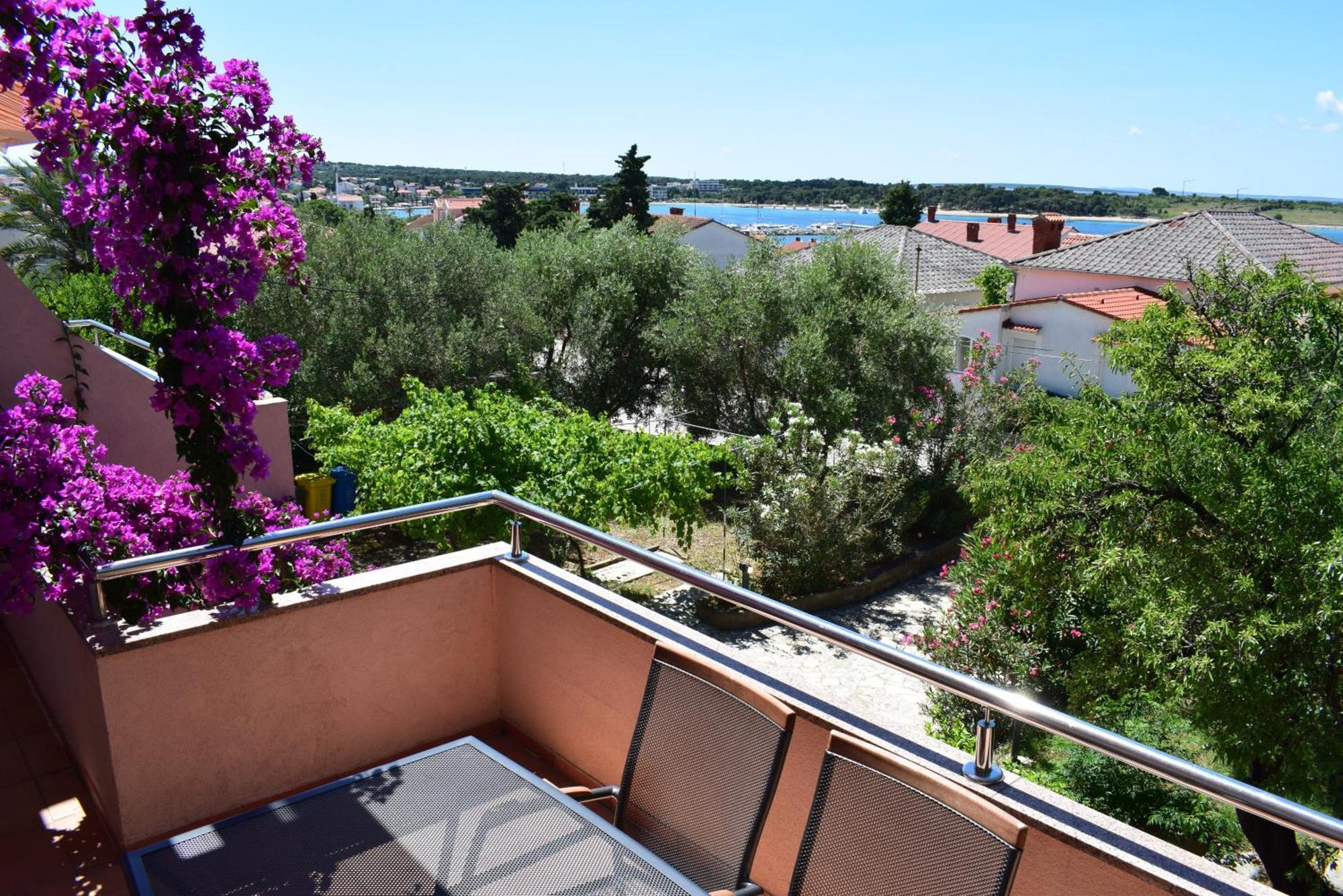 Apartmani Katica Новалья Экстерьер фото